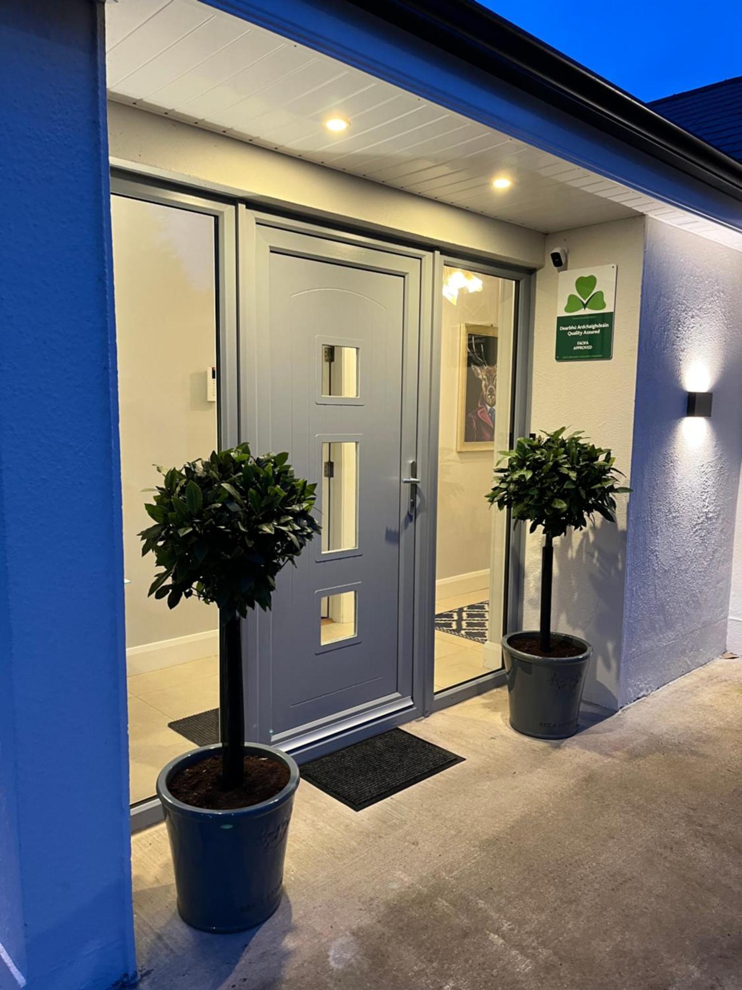 The Hillcrest, Luxury Accommodation In Castleblayney Town Dış mekan fotoğraf